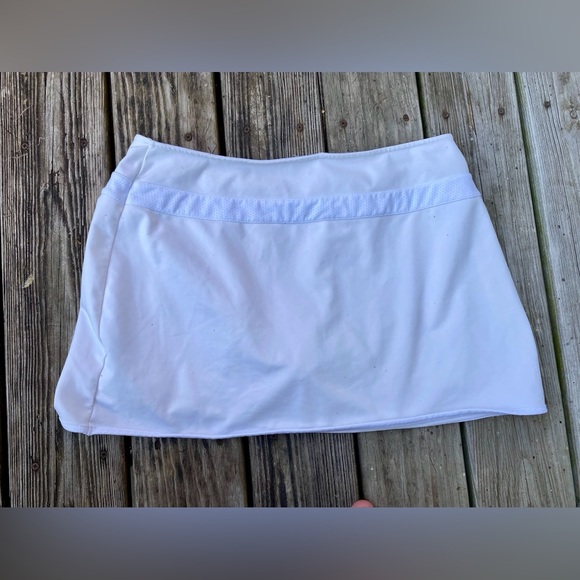 White Athleta Skort Mini Tennis Skirt - Picture 4 of 9